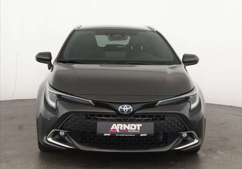 Toyota Corolla, 2024 3