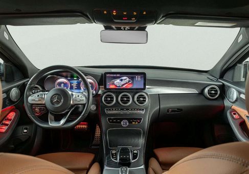 Mercedes-Benz C 200, 2021