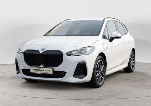 BMW 225, 2023