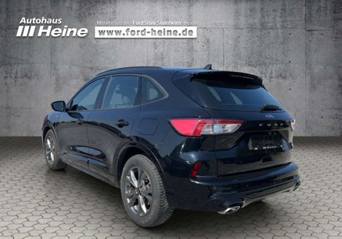 Ford Kuga, 2022