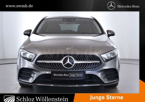 Mercedes-Benz A 180, 2022
