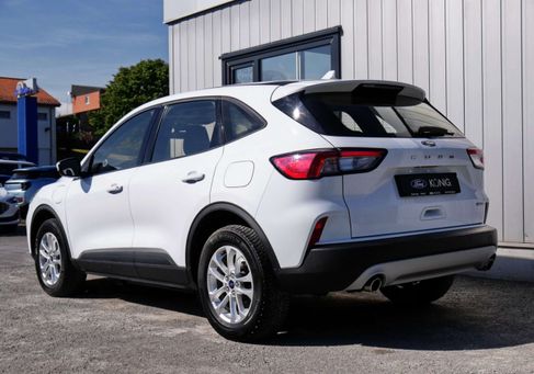 Ford Kuga, 2022