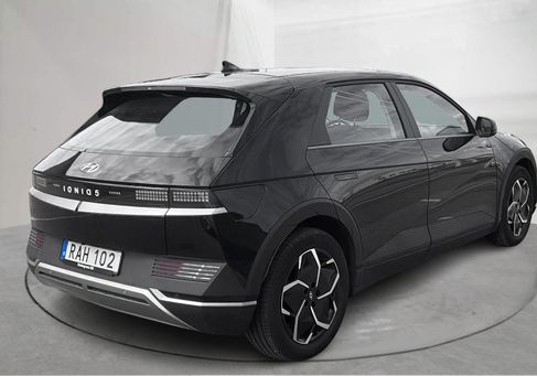 Hyundai IONIQ, 2023 3