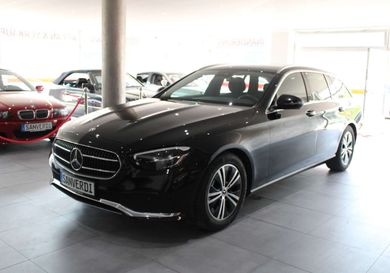 Mercedes-Benz E 220, 2022