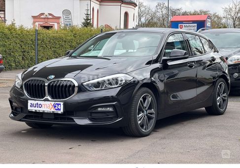 BMW 120, 2019