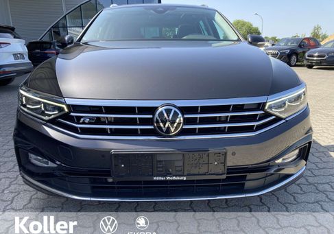 Volkswagen Passat, 2022