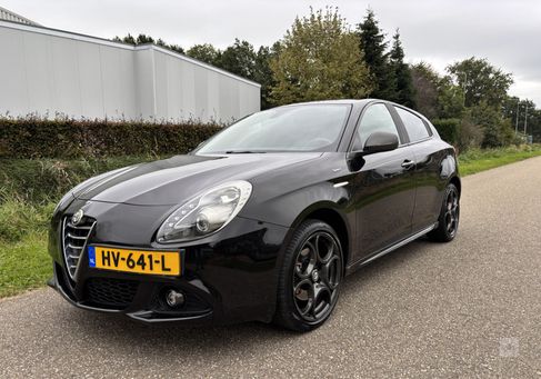 Alfa Romeo Giulietta, 2015