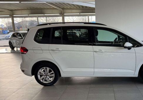 Volkswagen Touran, 2022 2