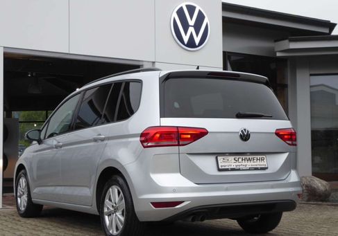 Volkswagen Touran, 2022