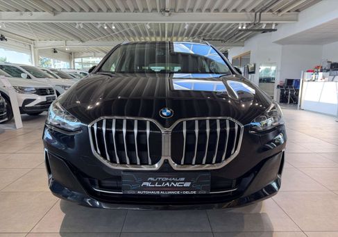 BMW 218, 2022 2