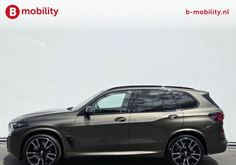 BMW X5, 2023