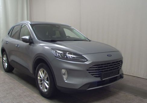 Ford Kuga, 2022