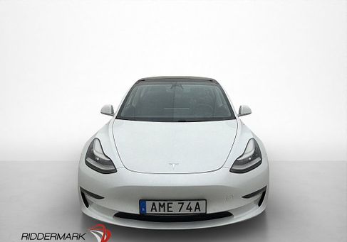 Tesla Model 3, 2020
