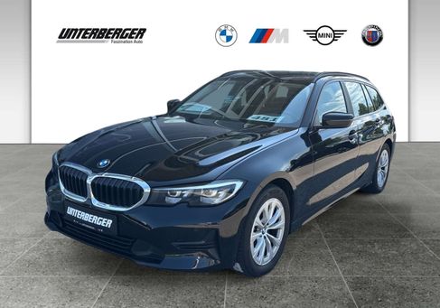 BMW 318, 2022