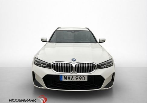BMW 330, 2023