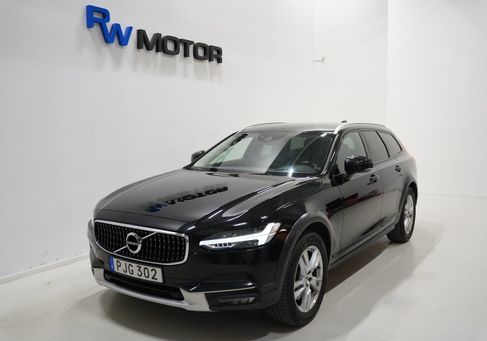 Volvo V90 Cross Country, 2017