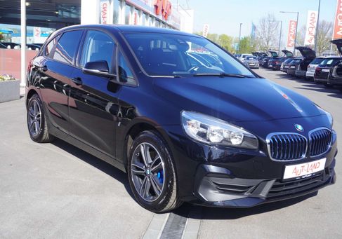 BMW 225, 2019