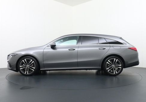 Mercedes-Benz CLA 180 Shooting Brake, 2025