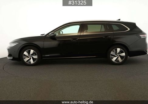 Volkswagen Passat Variant, 2025 2