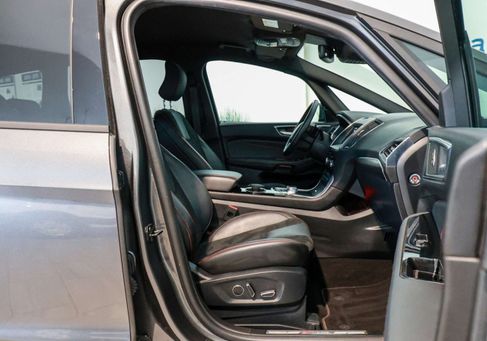 Ford S-Max, 2022