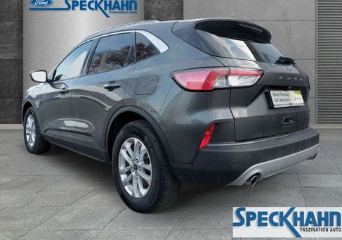 Ford Kuga, 2022