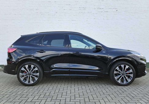 Ford Kuga, 2022