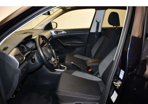 Volkswagen T-Cross, 2022