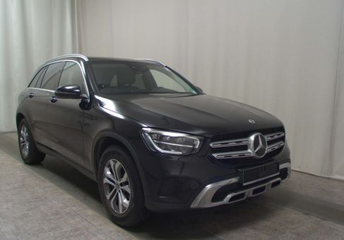 Mercedes-Benz GLC 300, 2021