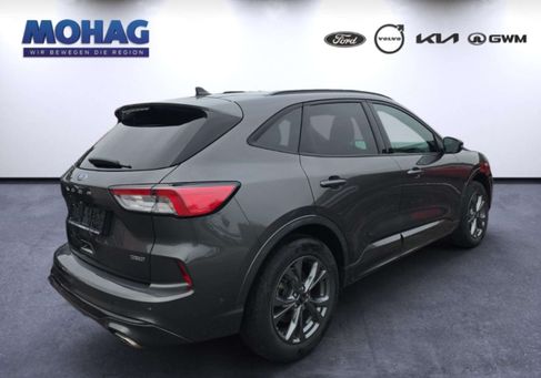 Ford Kuga, 2022