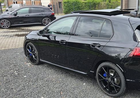 Volkswagen Golf, 2023 3