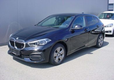 BMW 118, 2022