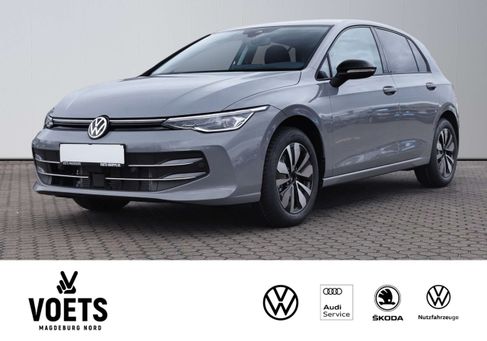 Volkswagen Golf, 2024