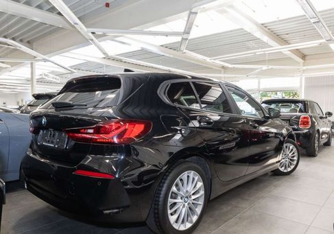 BMW 118, 2023