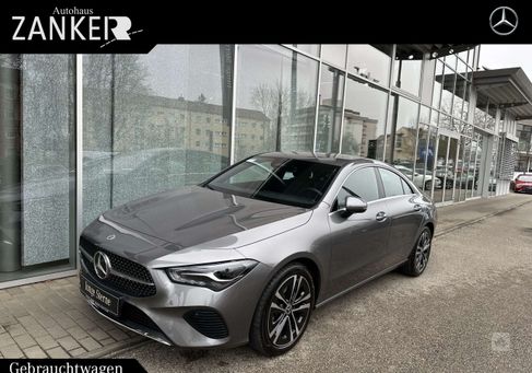 Mercedes-Benz CLA 180, 2023