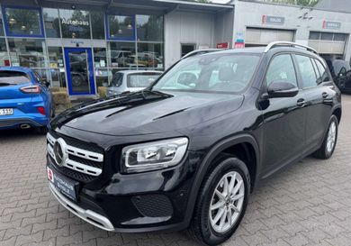 Mercedes-Benz GLB 180, 2023