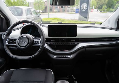 Fiat 500, 2023