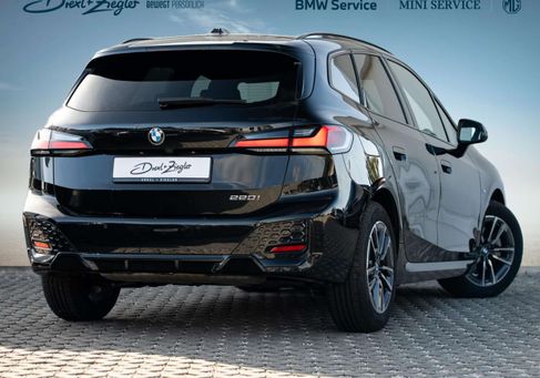 BMW 220, 2025 3