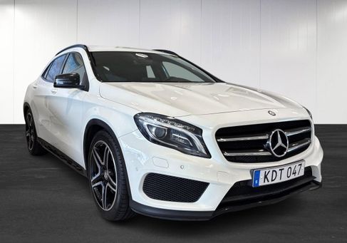 Mercedes-Benz GLA 220, 2016