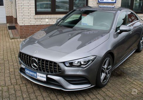 Mercedes-Benz CLA 180, 2021