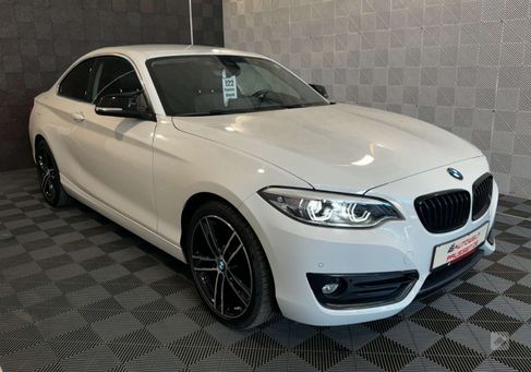 BMW 230, 2019