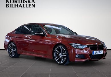 BMW 330, 2018