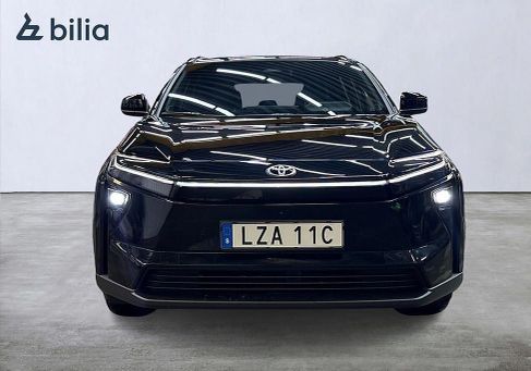 Toyota bZ4X, 2025