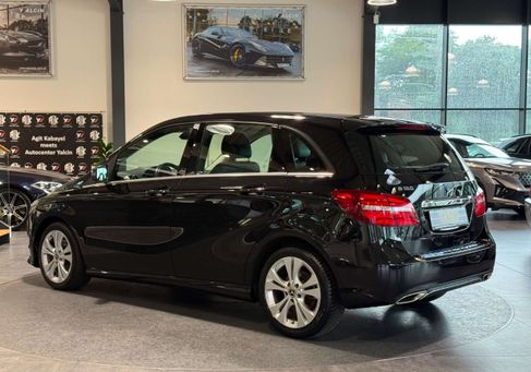 Mercedes-Benz B 180, 2018