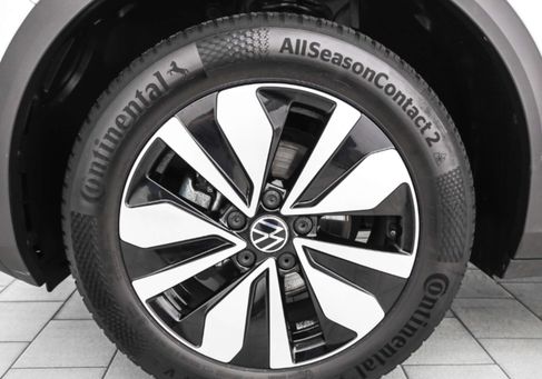Volkswagen T-Roc, 2025