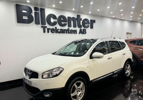 Nissan Qashqai+2, 2011