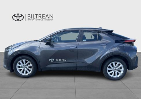 Toyota C-HR, 2025 3