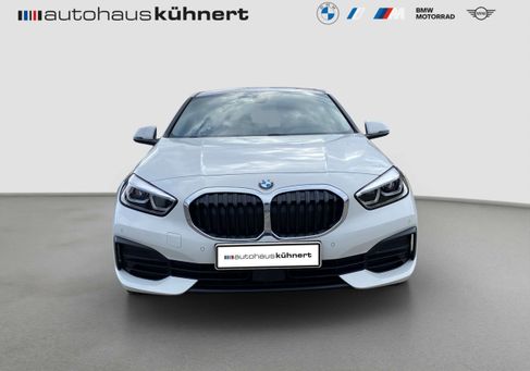 BMW 118, 2023