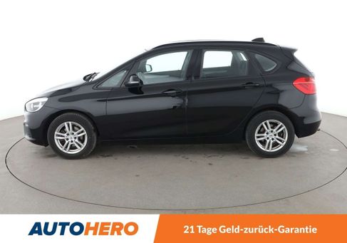 BMW 216, 2017