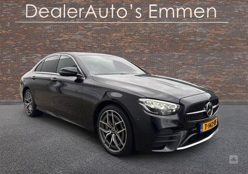 Mercedes-Benz E 400, 2022