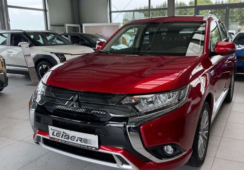 Mitsubishi Outlander, 2021 2